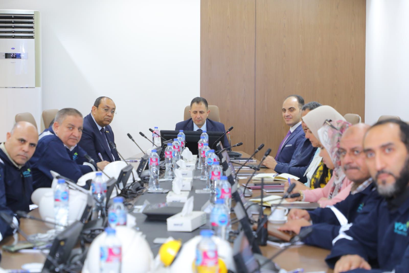 محافظ دمياط يشيد بتطور منظومة التشغيل والاستدامة بمجمع موبكو الصناعي